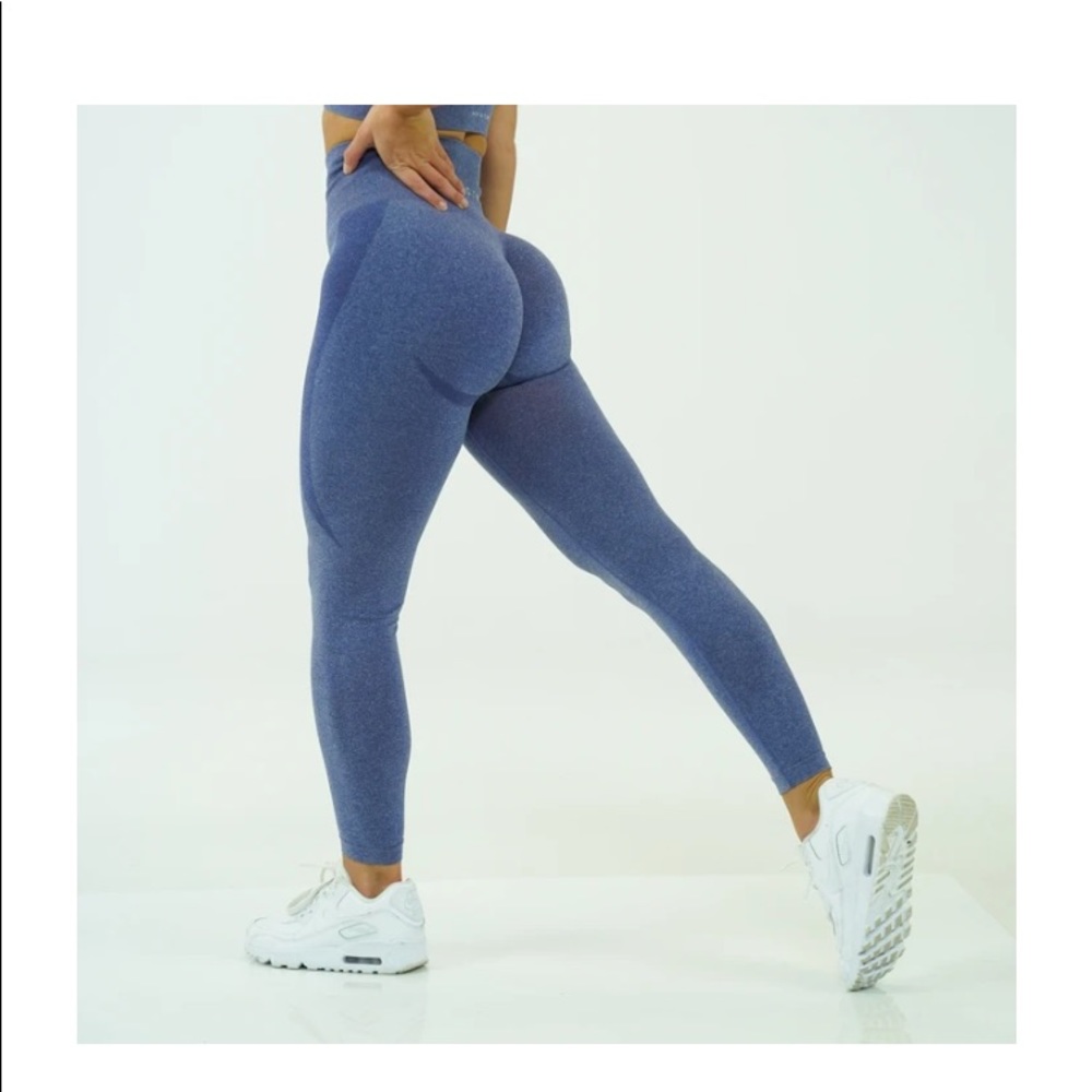 Sold***NVGTN Royale Contour Leggings